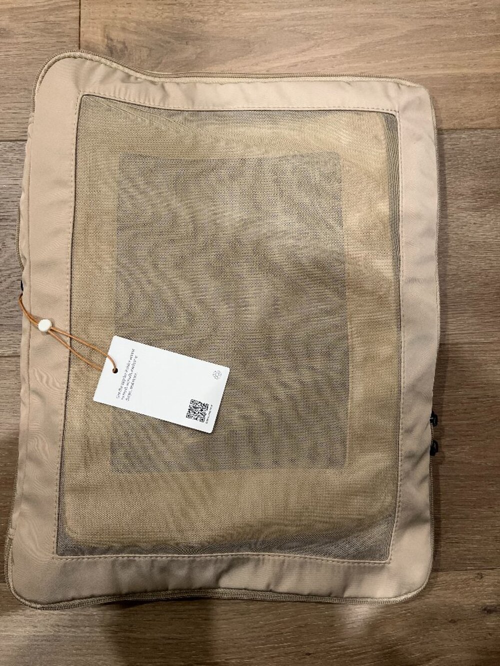 Quince Eco Compression Packing Cubes - Picture 2 of 3